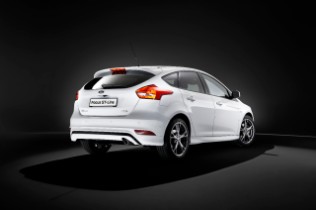 Ford Launches Sporty New ST-Line: Fiesta ST-Line and Focu...